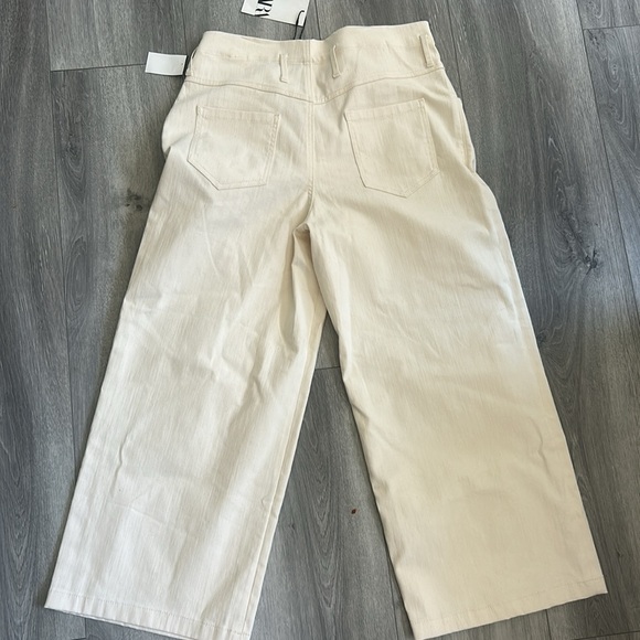 Zara Womans Light Tan Crean Wife Leg Jeans - Picture 6 of 8